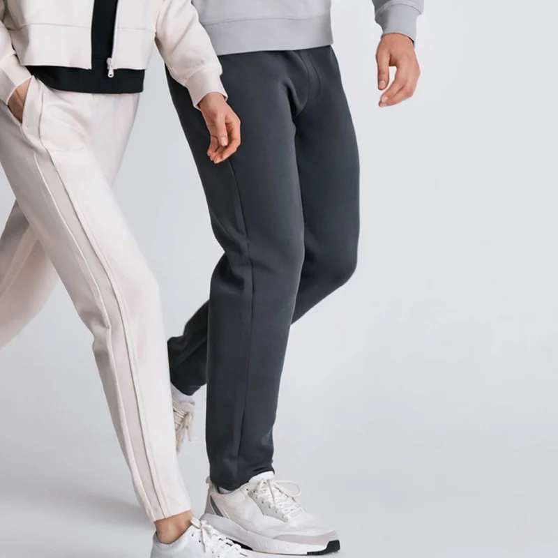 GIORDANO Men’s Slim Tapered Air Double Knit Joggers